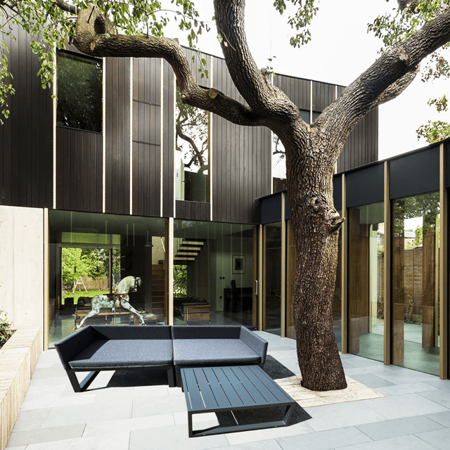 Mordern Balkontisch-Set für den Außenbereich